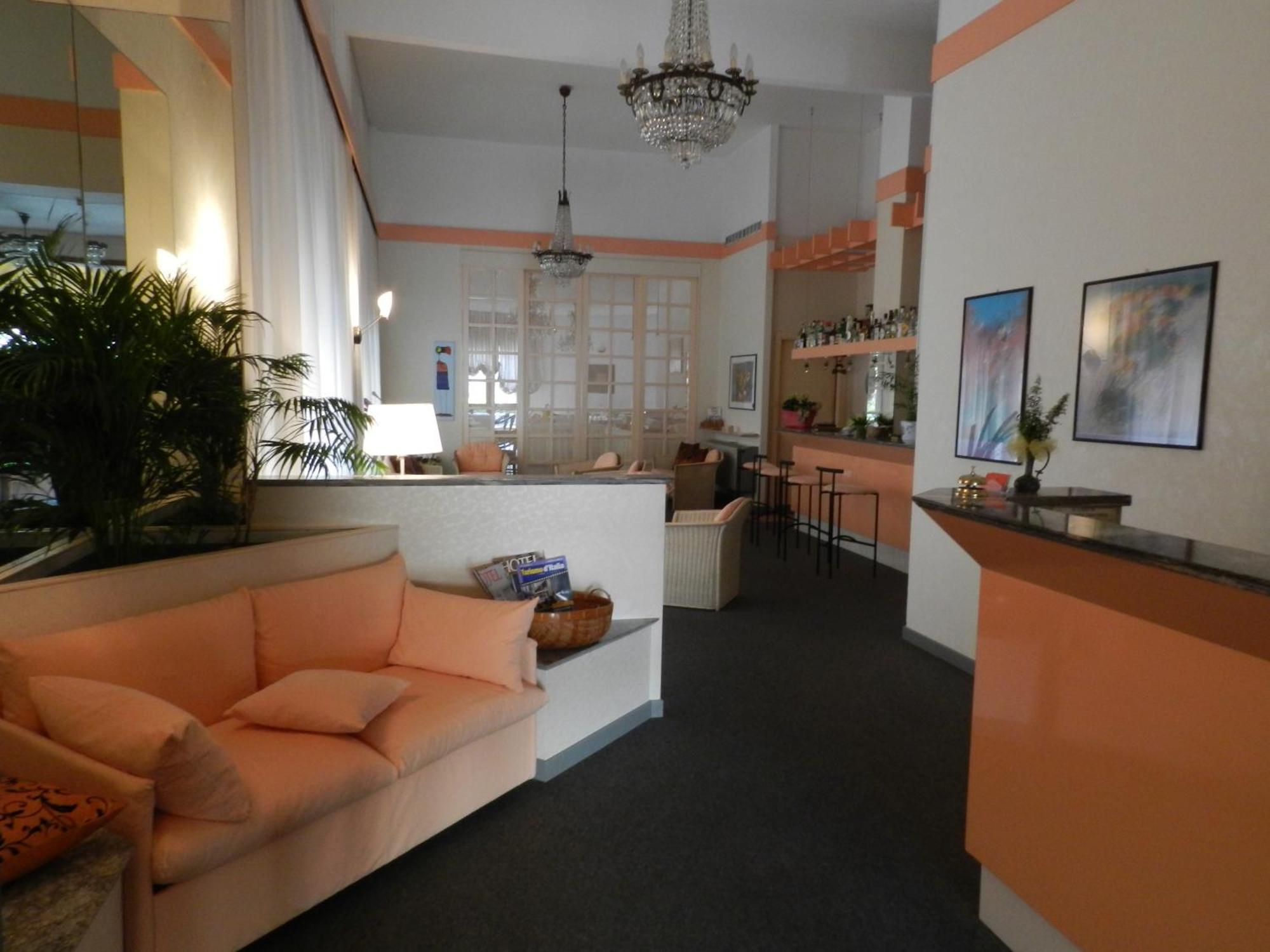Park Hotel Albisola Superiore Eksteriør billede